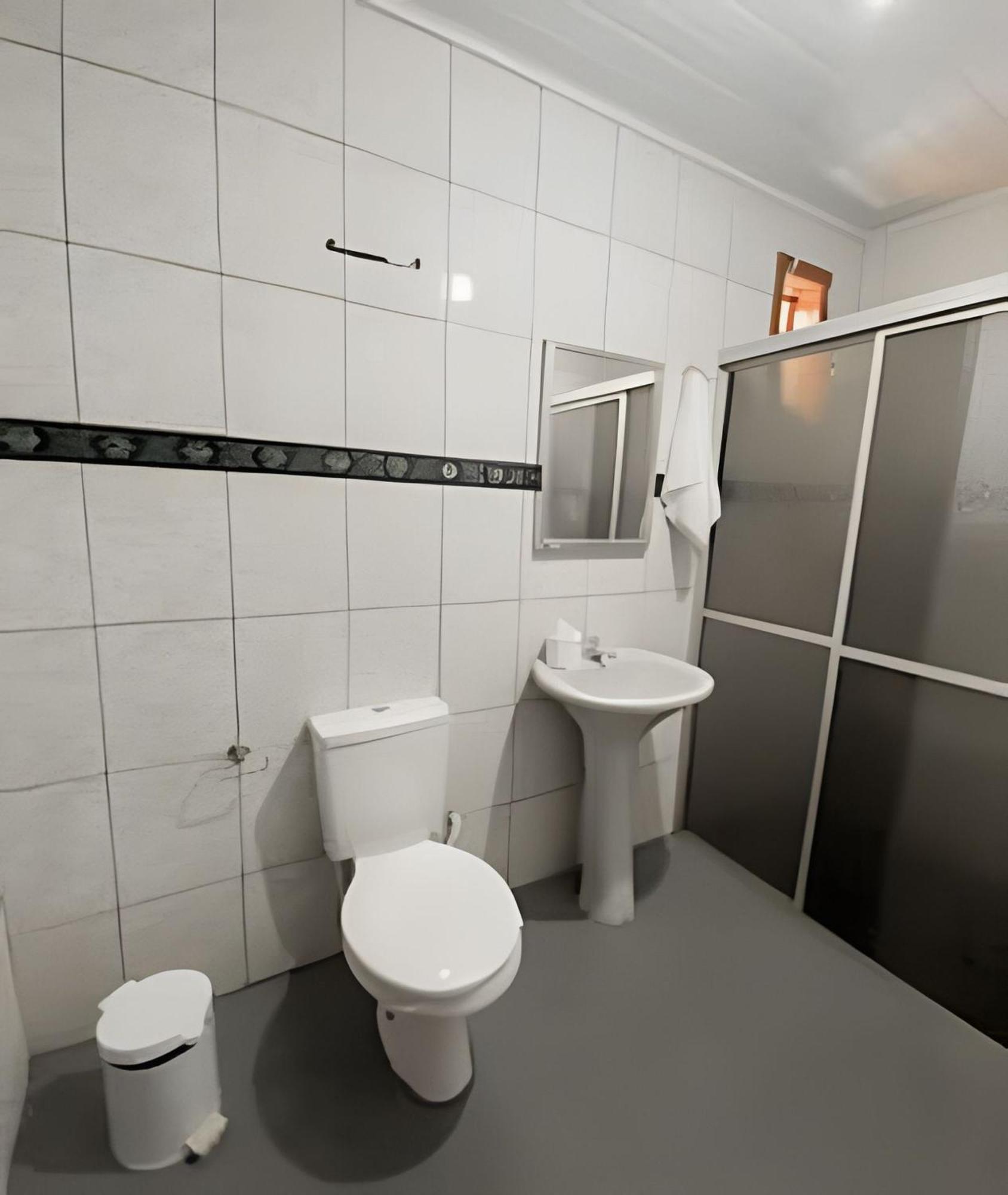 Casa Com 3 Suites E 1Quarto Piscina Ar Para 10 Hospedes Foz do Iguaçu Exterior foto